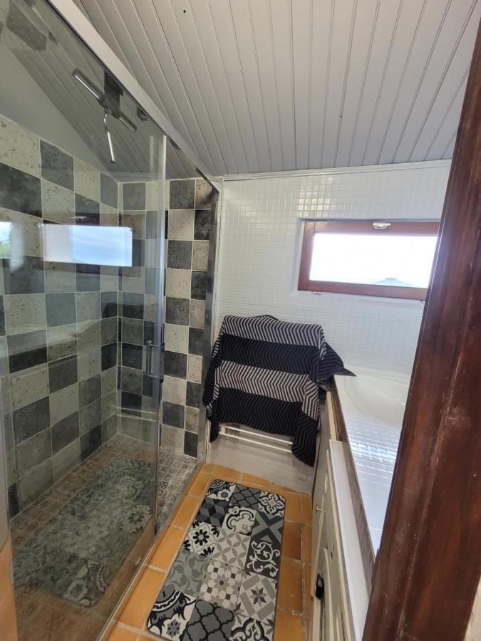Gite De Charme Proche Loire A Velo Avec Jacuzzi Privatif Savonnieres Bagian luar foto