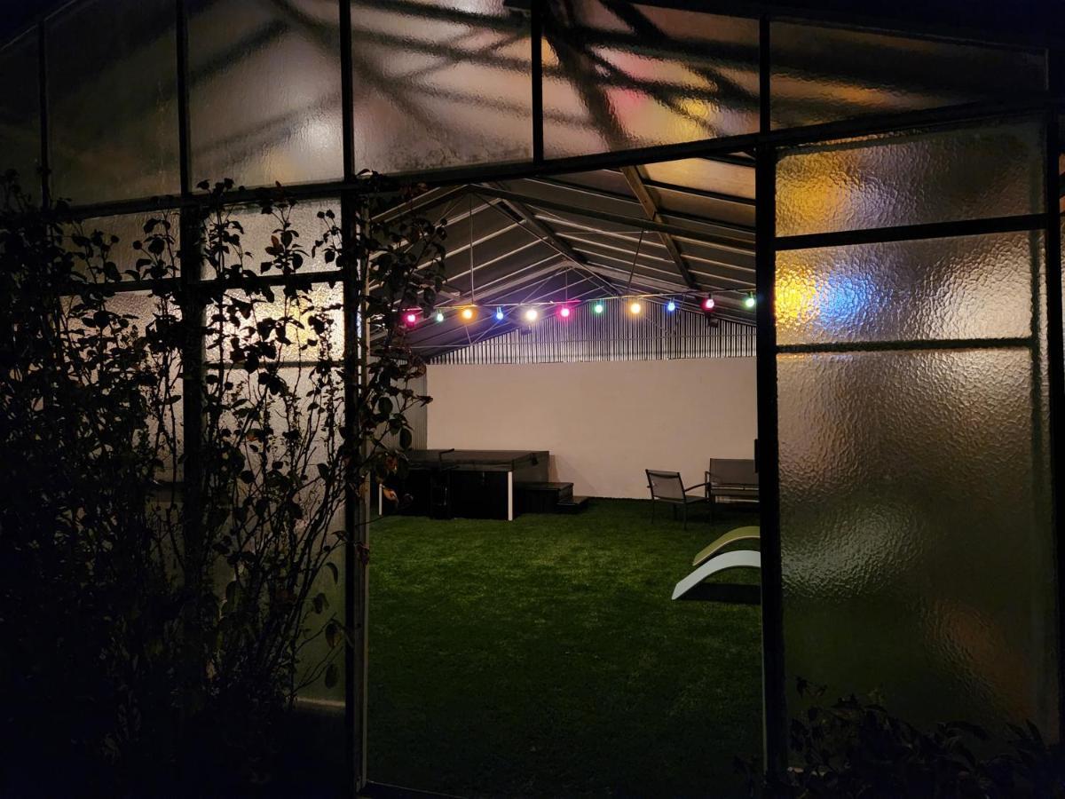 Gite De Charme Proche Loire A Velo Avec Jacuzzi Privatif Savonnieres Bagian luar foto